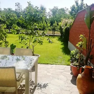 Accogliente Bilocale Con Giardino Vicino A Milano Appartamento